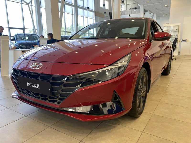 Hyundai - Hyundai Elantra
