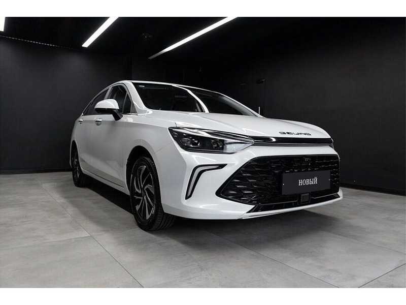 BAIC - BAIC U5 PLUS