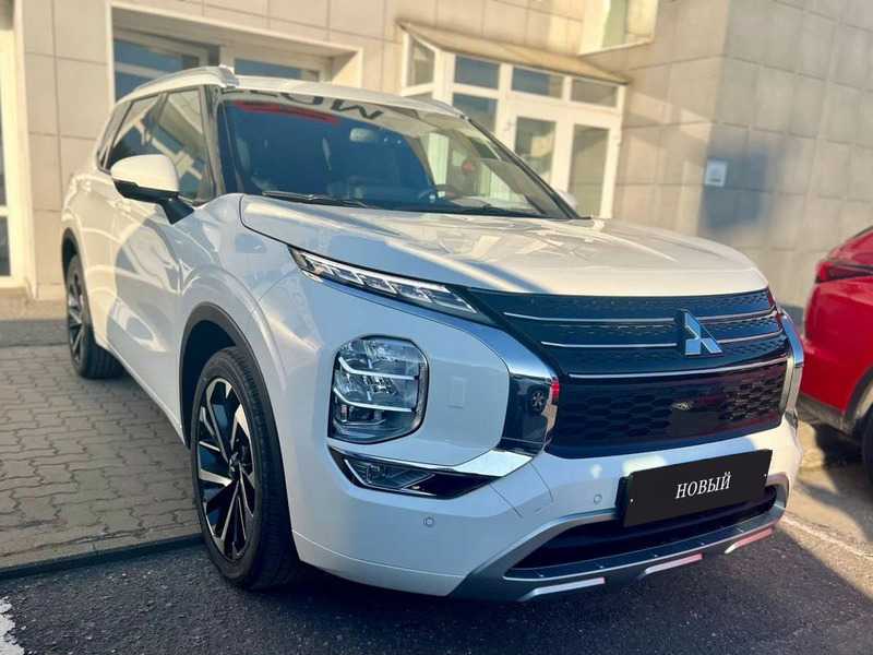 Mitsubishi - Mitsubishi Outlander
