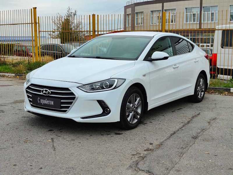 Hyundai - Hyundai Elantra