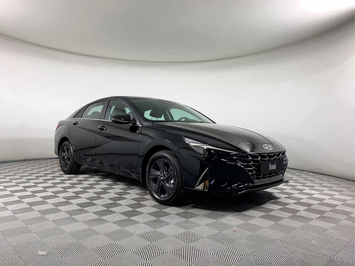 Hyundai - Hyundai Elantra