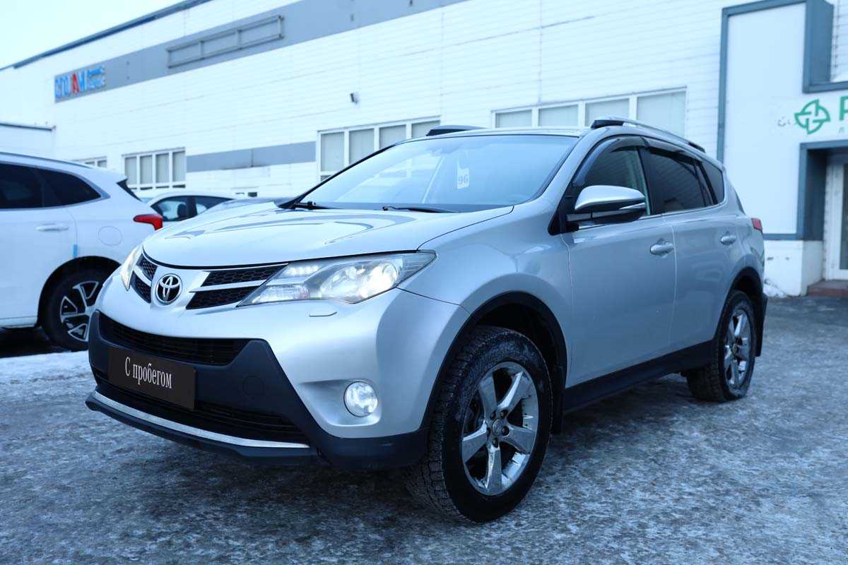 Toyota - Toyota RAV 4