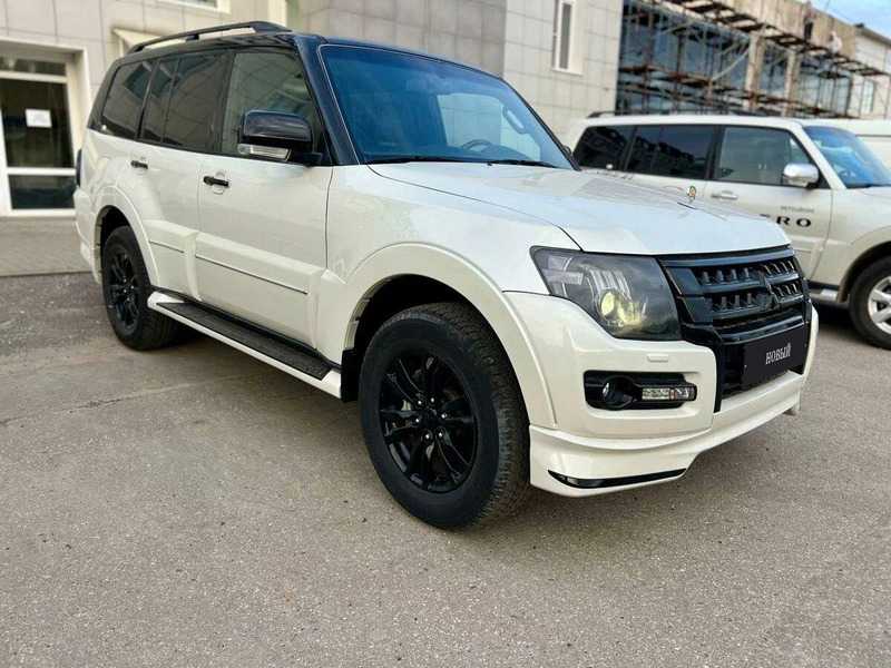 Mitsubishi - Mitsubishi Pajero