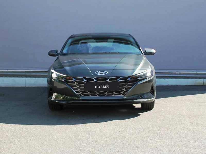 Hyundai - Hyundai Elantra