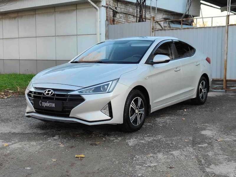 Hyundai - Hyundai Elantra