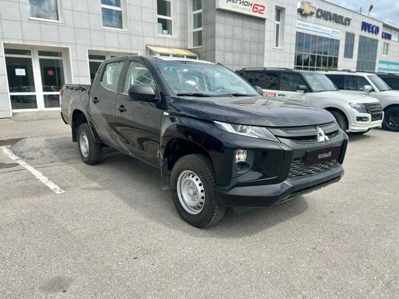 Mitsubishi - Mitsubishi L200