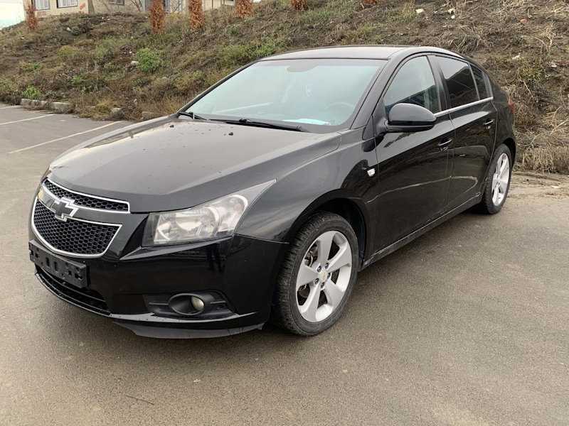 Chevrolet - Chevrolet Cruze