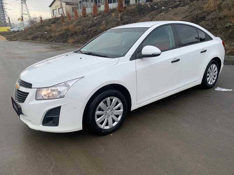 Chevrolet - Chevrolet Cruze