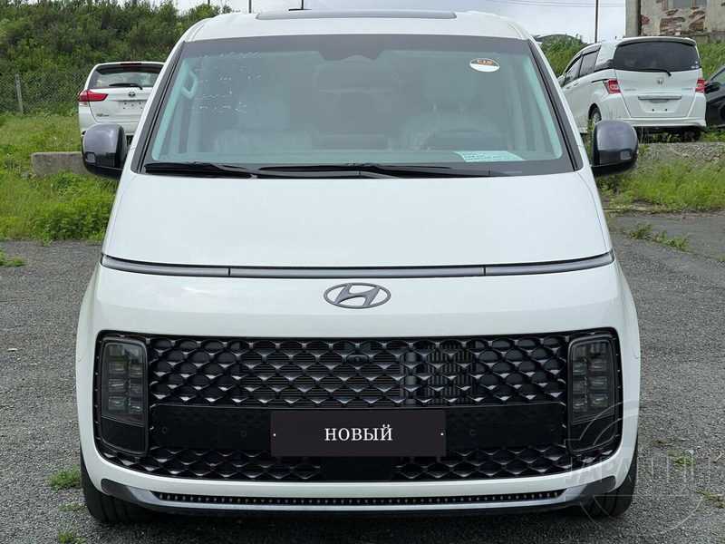 Hyundai - Hyundai Staria