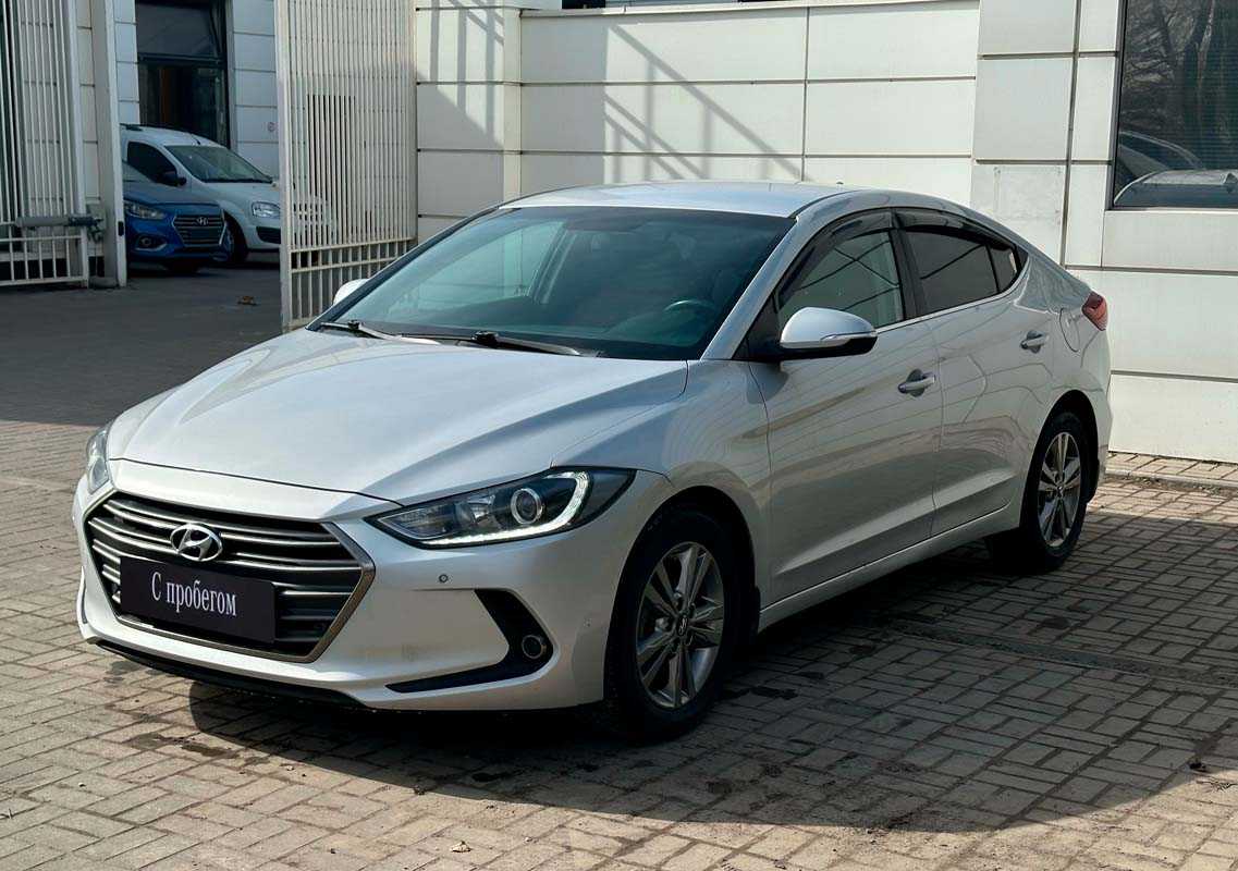 Hyundai - Hyundai Elantra