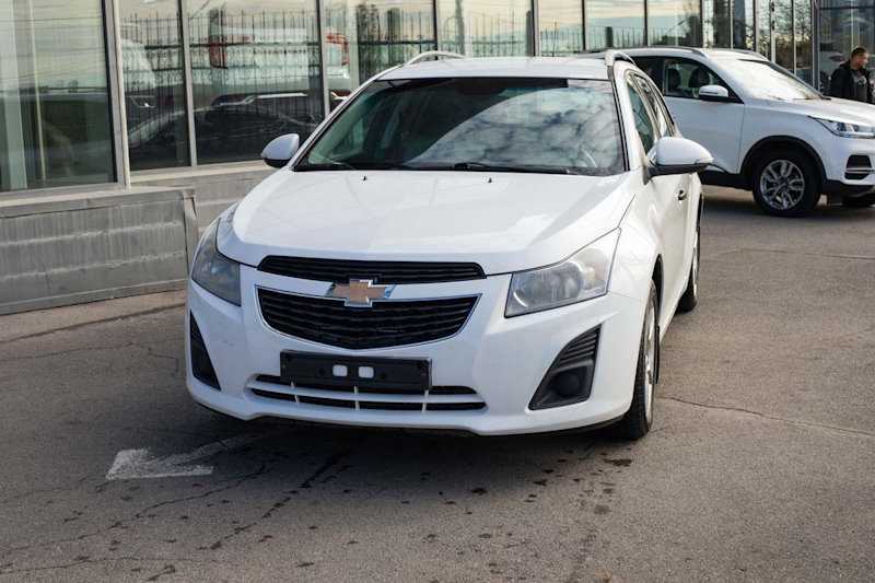 Chevrolet - Chevrolet Cruze