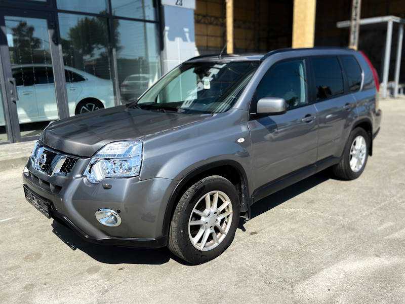 Nissan - Nissan X-Trail